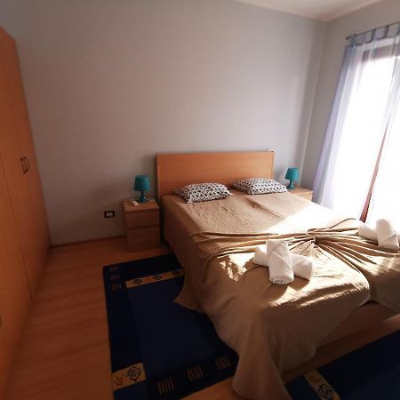 Apartment Lara Rovinj Exterior photo